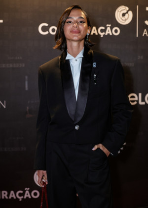 bruna-marquezine-5-1-